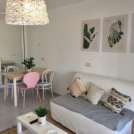 Luxury Estudio En Playa Roca A Primera Linea Del Mar Costa Teguise Exteriör bild