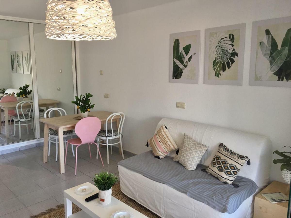 Luxury Estudio En Playa Roca A Primera Linea Del Mar Costa Teguise Exteriör bild