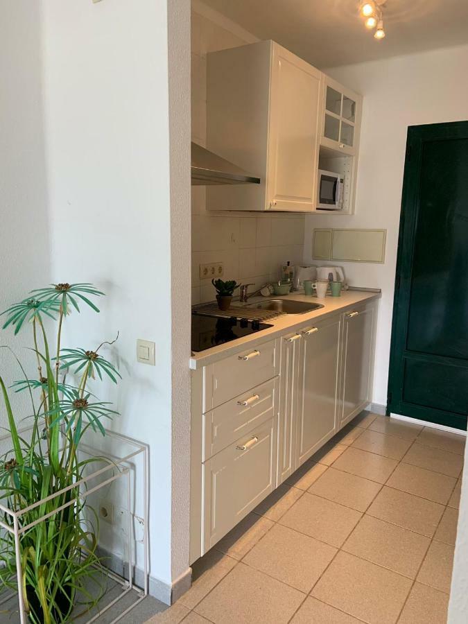 Luxury Estudio En Playa Roca A Primera Linea Del Mar Costa Teguise Exteriör bild