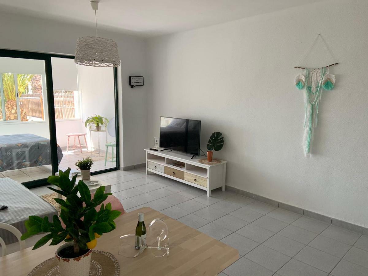 Luxury Estudio En Playa Roca A Primera Linea Del Mar Costa Teguise Exteriör bild